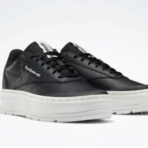 Reebok Club C Double Geo women’s size 8